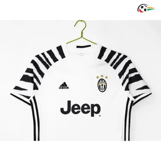 Camisa Retrô Alternativa Juventus 2016/17 Branco