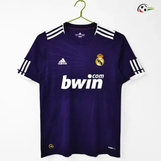 Camisa Retrô Alternativa Real Madrid 2010/11 Roxo