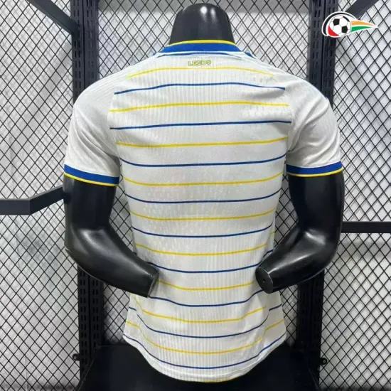 Camisa Titular Versão Jogador Leeds United 2026/2027 Branco/Amarelo/Azul